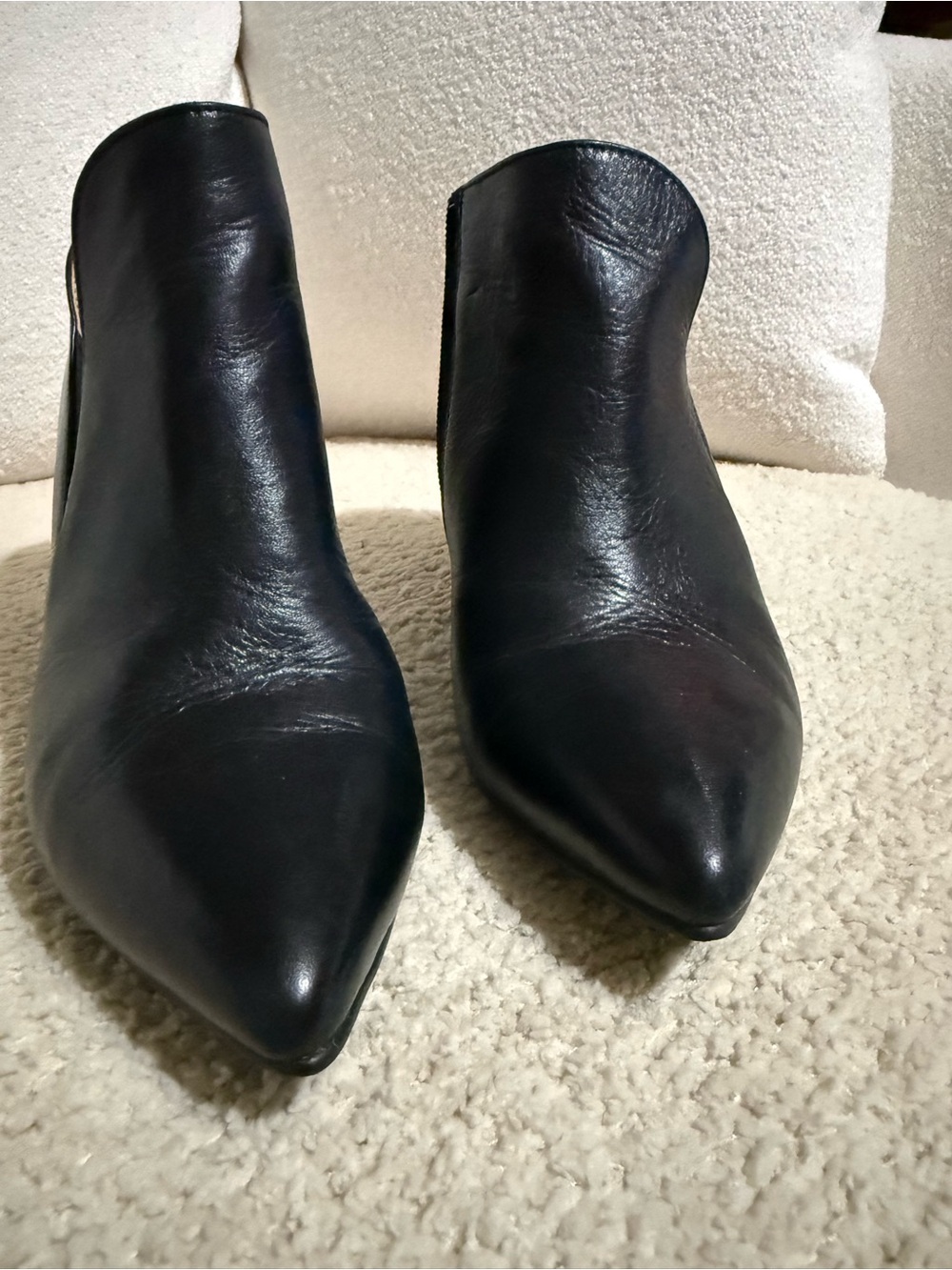 14th & Union Black Pointed Toe Women’s Ankle Boots